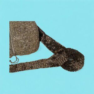 Beaded necklace and small bag